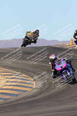 media/Jan-10-2025-CVMA Friday Practice (Fri) [[489e0da257]]/Group 4 and Trackday/Session 3 (Turns 9 and 10)/